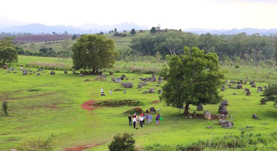 Xieng Khouang Group Tourists